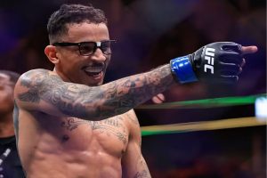 carlos-prates-de-taubate-vence-por-nocaute-no-ufc-319-e-garante-luta-no-rio-de-janeiro