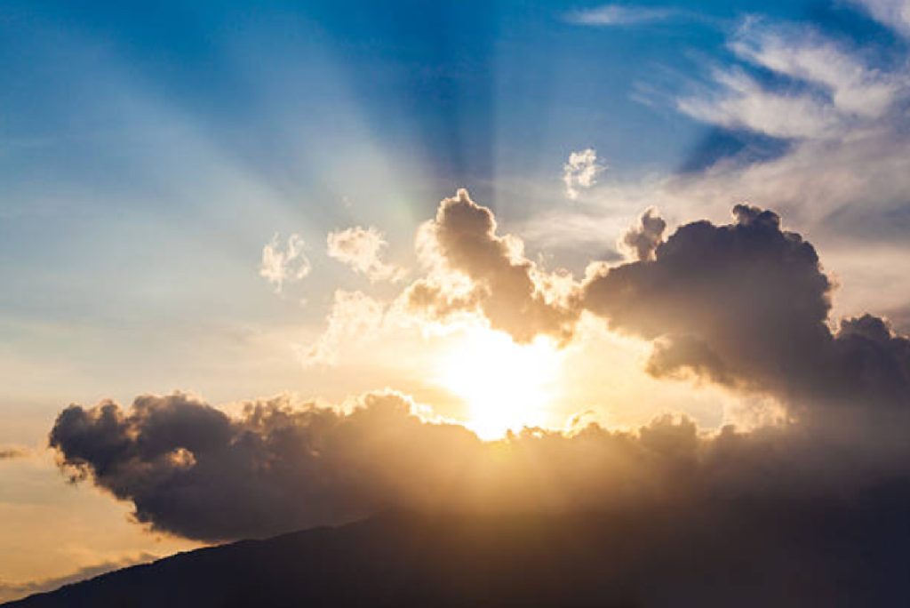 fim-de-semana-tera-sol-forte-no-vale-do-paraiba-e-serra-da-mantiqueira-mas-litoral-norte-pode-registrar-chuva-no-domingo