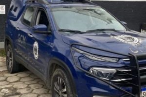 gcm-apreende-mais-de-r-4-mil-em-dinheiro-suspeito-na-rodoviaria-de-caraguatatuba