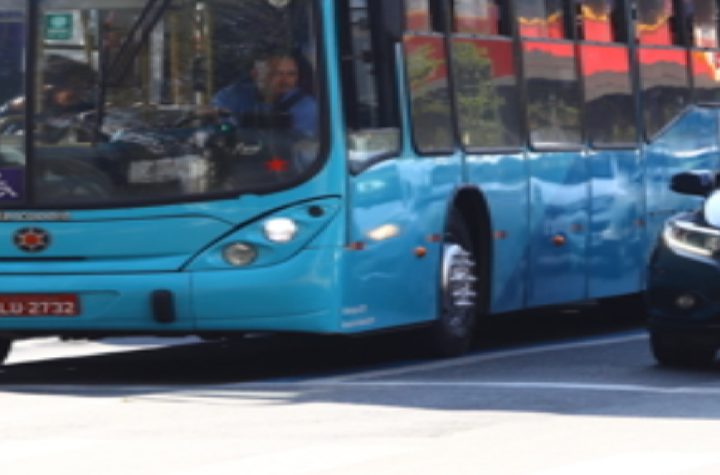 homem-e-preso-em-flagrante-por-importunar-sexualmente-tres-menores-em-onibus-escolar-em-sao-jose-dos-campos