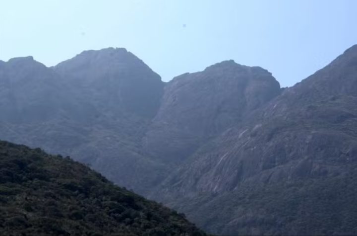 homem-morre-apos-passar-mal-durante-trilha-no-pico-dos-marins-em-piquete
