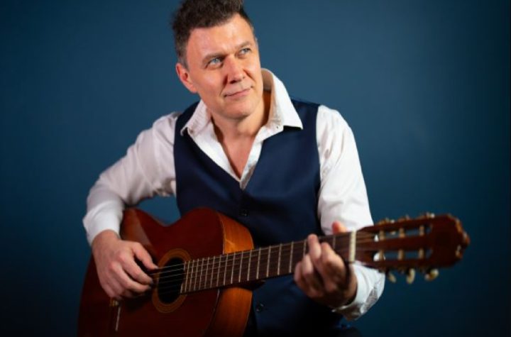 joao-suplicy-faz-show-em-homenagem-a-chico-buarque-no-sesi-de-sao-jose-dos-campos