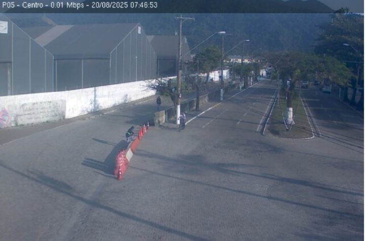 mare-baixa-atrapalha-travessia-sao-sebastiao-ilhabela-e-impede-transporte-de-veiculos-pesados