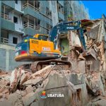 prefeitura-de-ubatuba-conclui-demolicao-de-predio-condenado-nas-toninhas