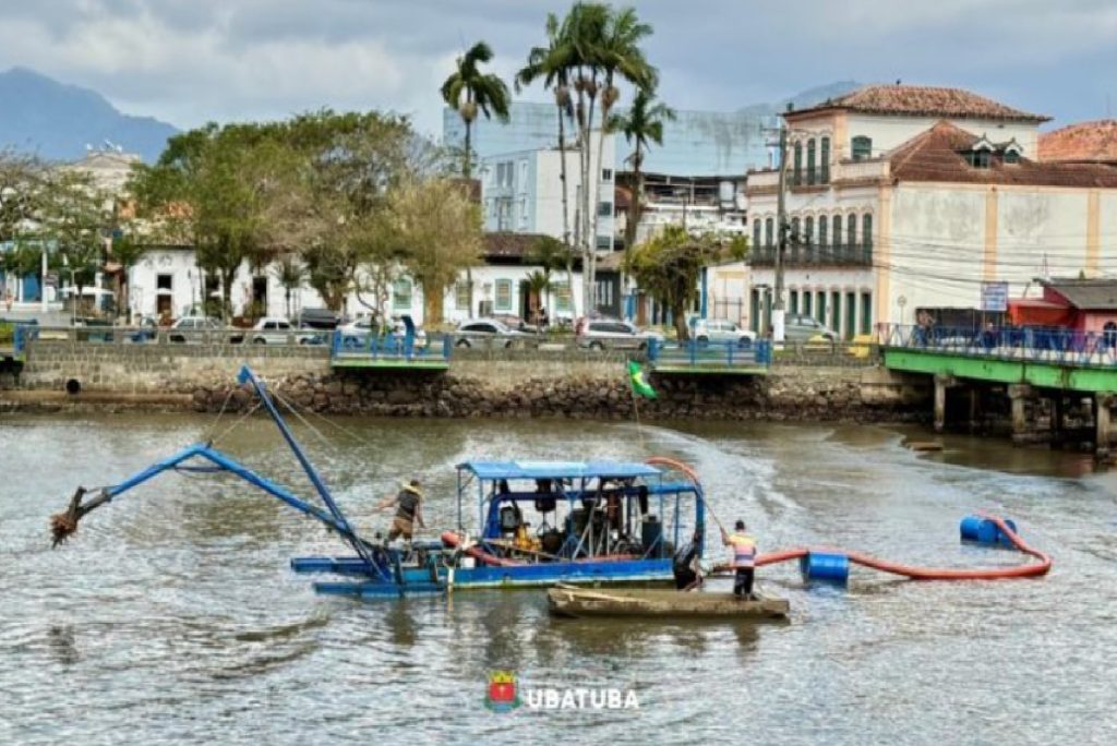 prefeitura-de-ubatuba-inicia-desassoreamento-do-rio-grande-apos-duas-decadas