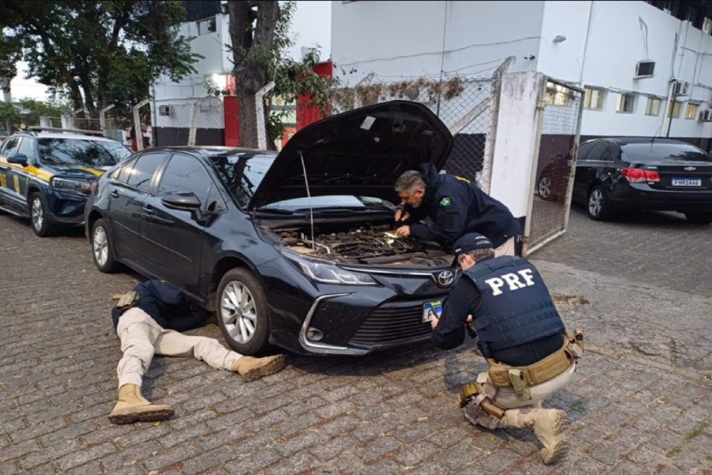 prf-recupera-toyota-roubado-ha-mais-de-dez-meses-em-lavrinhas-sp
