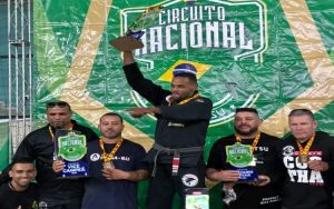 projeto-social-rayane-de-pindamonhangaba-conquista-1o-lugar-no-campeonato-brasileiro-de-jiu-jitsu