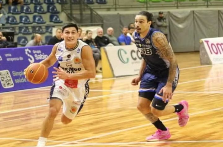 sao-jose-atropela-liga-sorocabana-e-reassume-lideranca-no-paulista-de-basquete