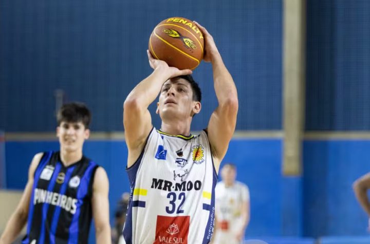 sao-jose-dos-campos-vence-pinheiros-fora-de-casa-e-assume-vice-lideranca-do-paulista-de-basquete
