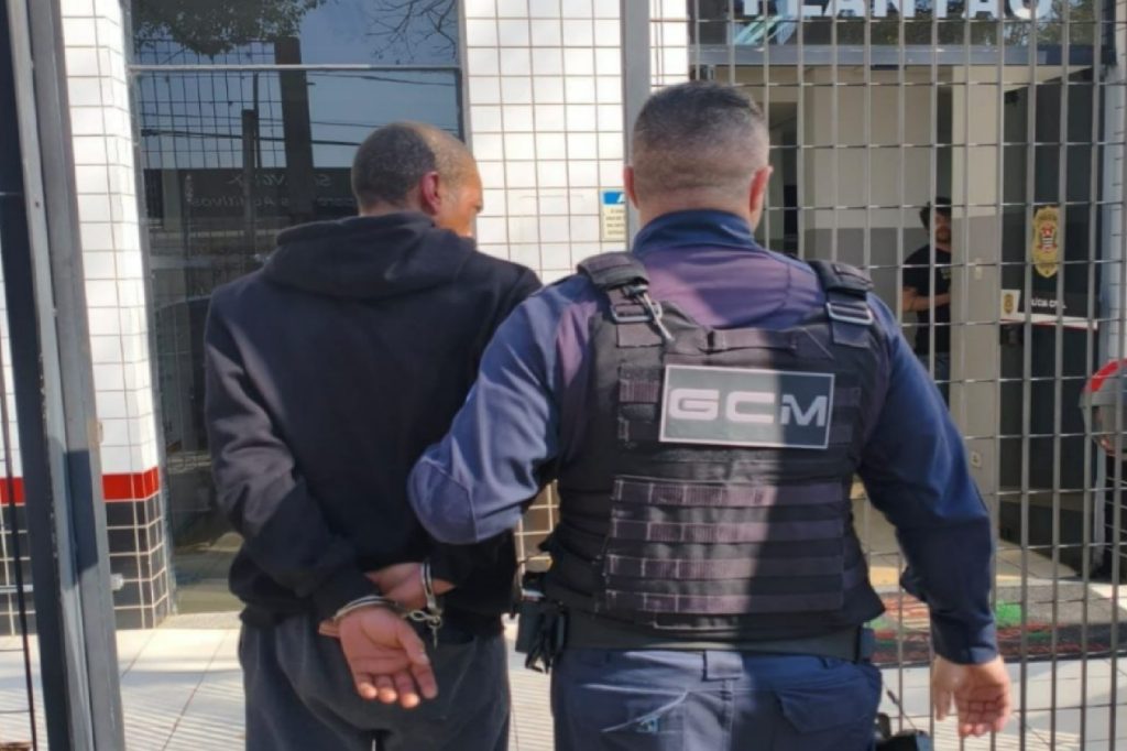 taubate-gcm-prende-homem-por-violencia-domestica-apos-pedido-de-socorro-da-vitima