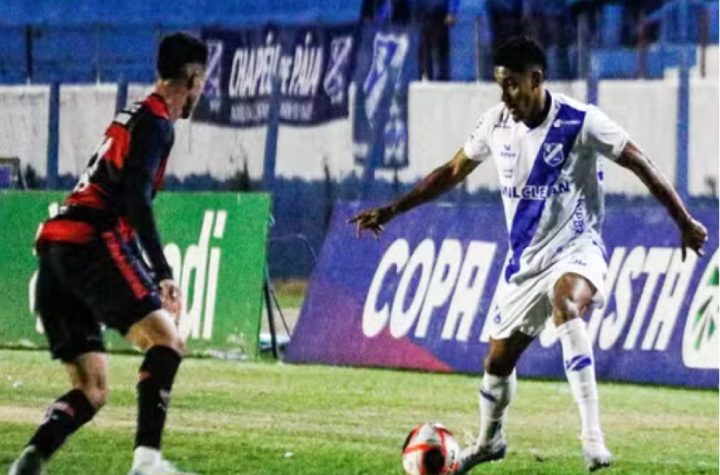taubate-sofre-virada-e-perde-para-oeste-na-8a-rodada-da-copa-paulista