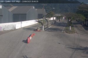 travessia-sao-sebastiao-ilhabela-segue-sem-transporte-de-caminhoes-pesados-por-mare-baixa-e-afeta-logistica-na-ilha