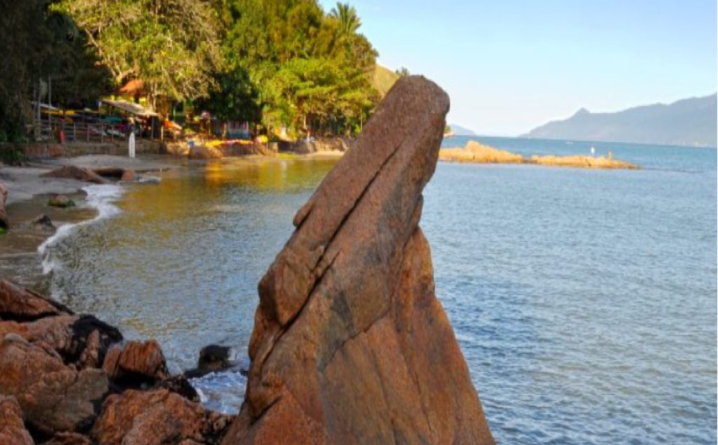 caraguatatuba-concorre-ao-premio-top-destinos-turisticos-2025-em-tres-categorias