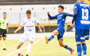 com-um-a-menos-sao-jose-perde-para-o-comercial-no-primeiro-jogo-das-quartas-da-copa-paulista