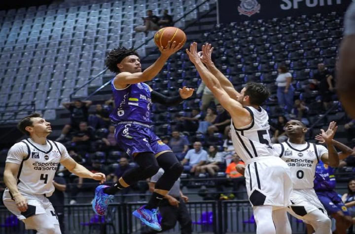 corinthians-vira-nos-segundos-finais-e-vence-sao-jose-pelo-paulista-de-basquete