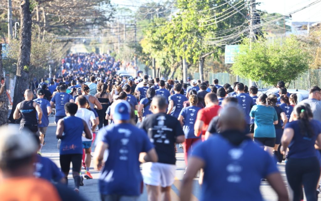 corrida-em-eugenio-de-melo-reune-mais-de-2-mil-atletas-no-aniversario-do-distrito