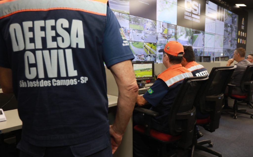 defesa-civil-alerta-para-fortes-ventos-no-vale-do-paraiba-e-litoral-norte