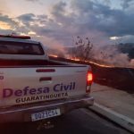 defesa-civil-de-guaratingueta-combate-grande-queimada-na-avenida-agustin-soliva