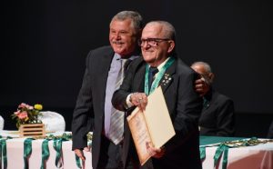 mestre-de-ilhabela-e-homenageado-em-evento-da-federacao-paulista-de-jiu-jitsu