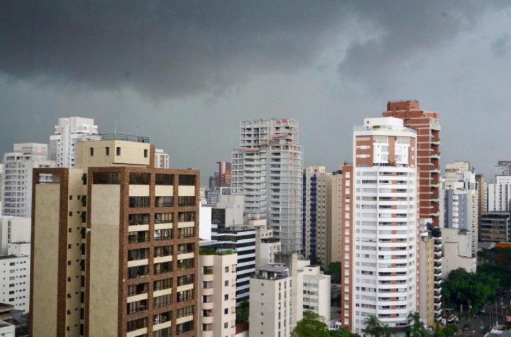 previsao-do-tempo-calor-extremo-da-lugar-a-tempestades-e-queda-de-temperatura-no-vale-do-paraiba-serra-da-mantiqueira-e-litoral-norte