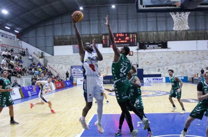 sao-jose-basketball-vence-bauru-e-se-reabilita-na-segunda-fase-do-paulista