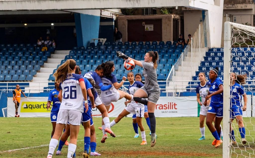 sao-jose-futebol-feminino-vence-sao-bento-pela-segunda-rodada-da-taca-paulistana