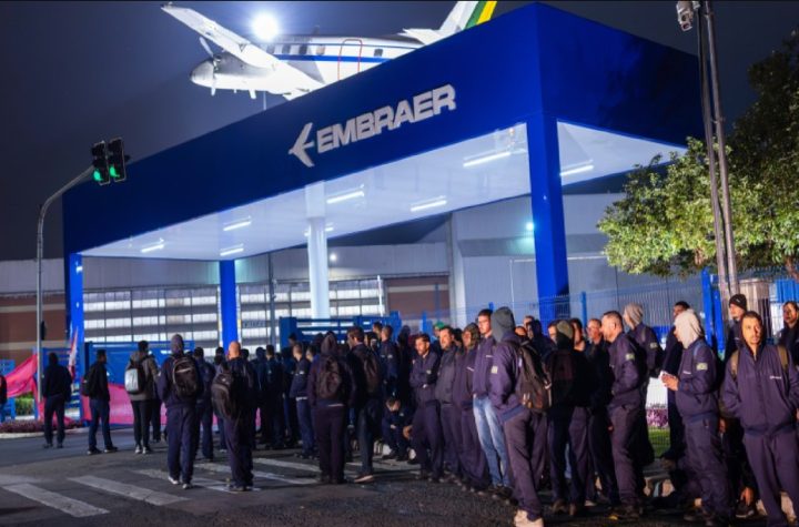 trabalhadores-da-embraer-entram-em-greve-por-aumento-real-e-direitos-em-sao-jose-dos-campos