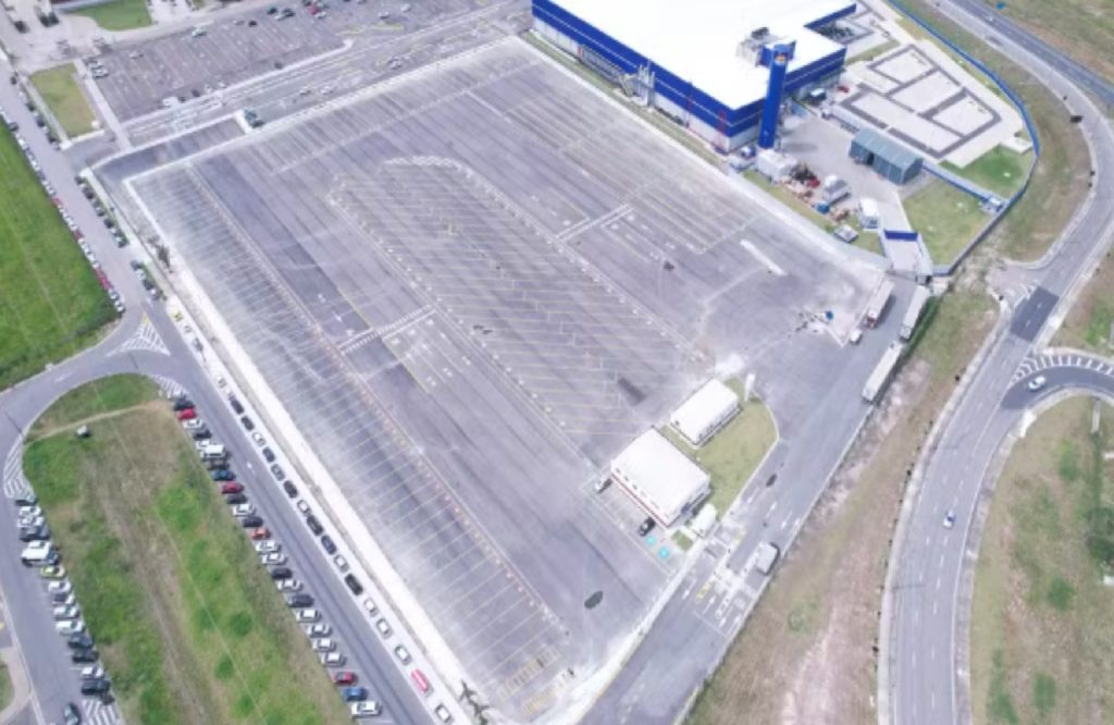 caminhoes-que-acessam-o-porto-de-sao-sebastiao-agora-devem-passar-por-patio-em-caraguatatuba