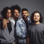 centro-cultural-sesi-recebe-show-da-banda-selvagens-a-procura-de-lei-em-sao-jose