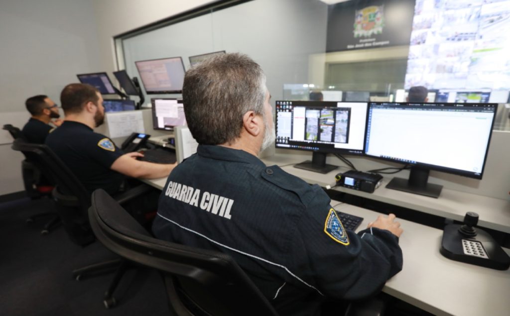 csi-de-sao-jose-dos-campos-chega-a-800-veiculos-recuperados-com-uso-de-tecnologia-inteligente