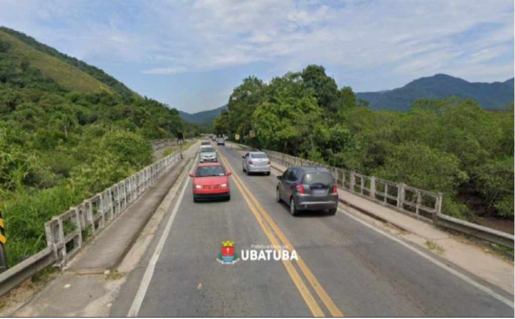 der-sp-restringe-passagem-de-veiculos-acima-de-12-toneladas-na-ponte-sobre-o-rio-maranduba-em-ubatuba