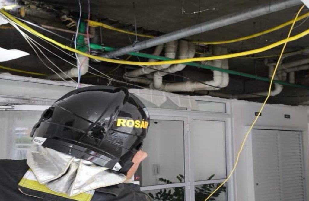 explosao-em-casa-no-itagua-ubatuba-aciona-corpo-de-bombeiros