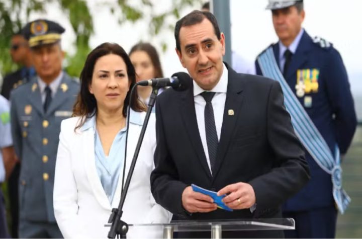 justica-concede-medida-protetiva-a-ex-primeira-dama-de-sao-jose-dos-campos-contra-o-prefeito-anderson-farias