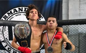 lutador-de-sao-sebastiao-conquista-cinturao-no-excelent-fight-competition