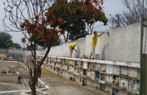 prefeitura-de-pindamonhangaba-realiza-melhorias-nos-cemiterios-para-o-dia-de-finados