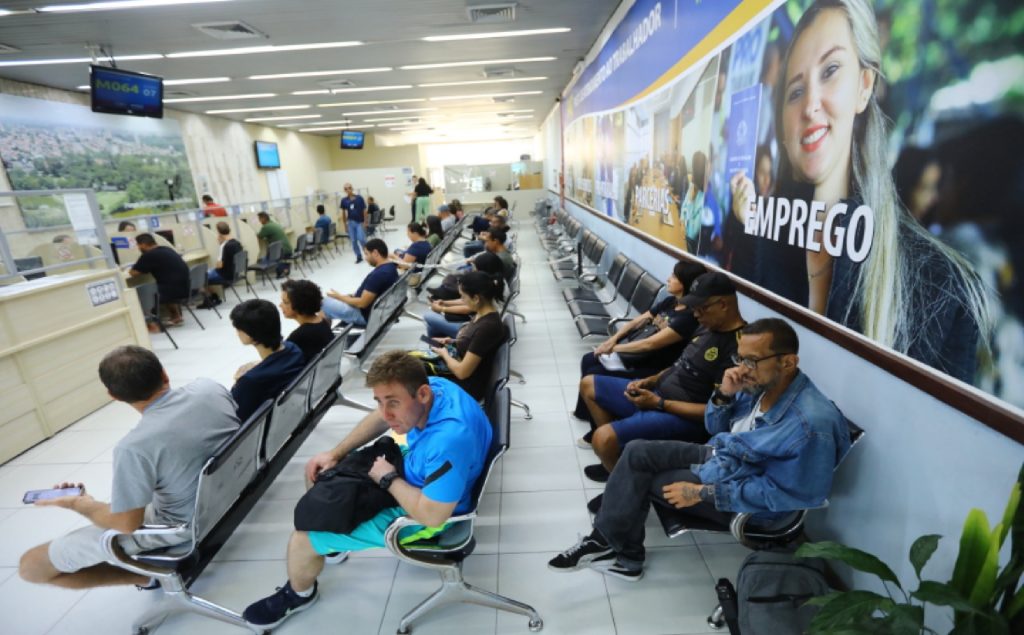 sao-jose-dos-campos-tem-903-vagas-de-emprego-abertas-no-pat-nesta-segunda-feira