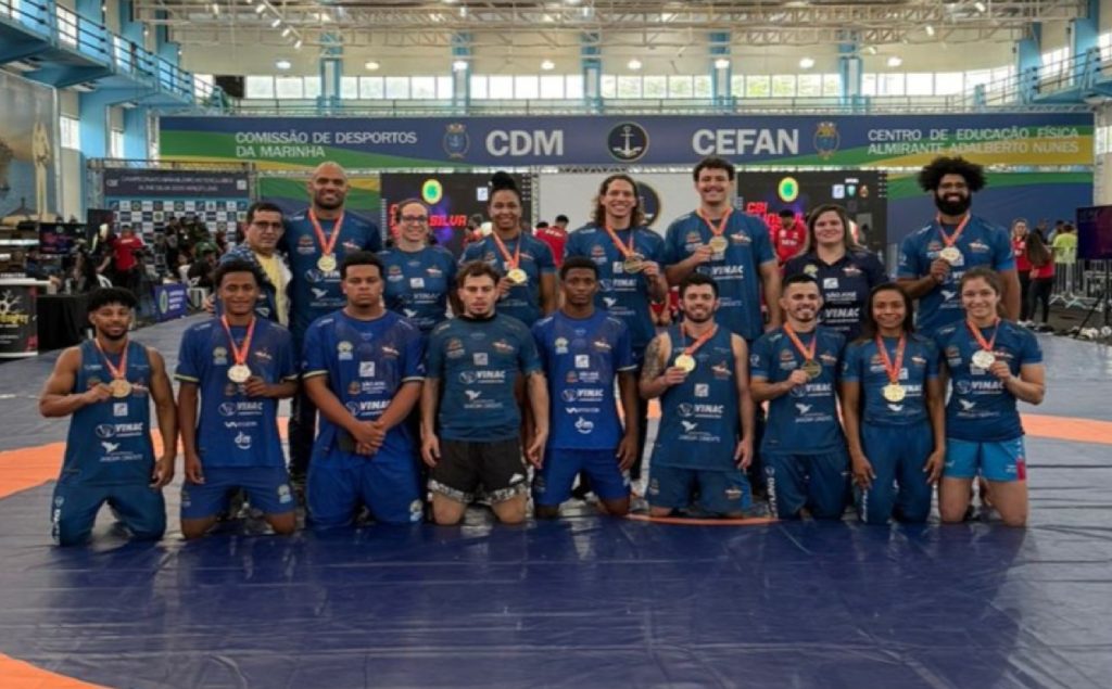 sao-jose-wrestling-conquista-19-medalhas-no-campeonato-sul-americano-2025