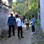vistoria-do-programa-cidade-legal-inicia-regularizacao-do-rio-do-ouro-em-caraguatatuba