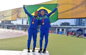 atleta-beatriz-camargo-de-pinda-conquista-bronze-no-sul-americano-sub-20-e-garante-vaga-no-mundial-2026