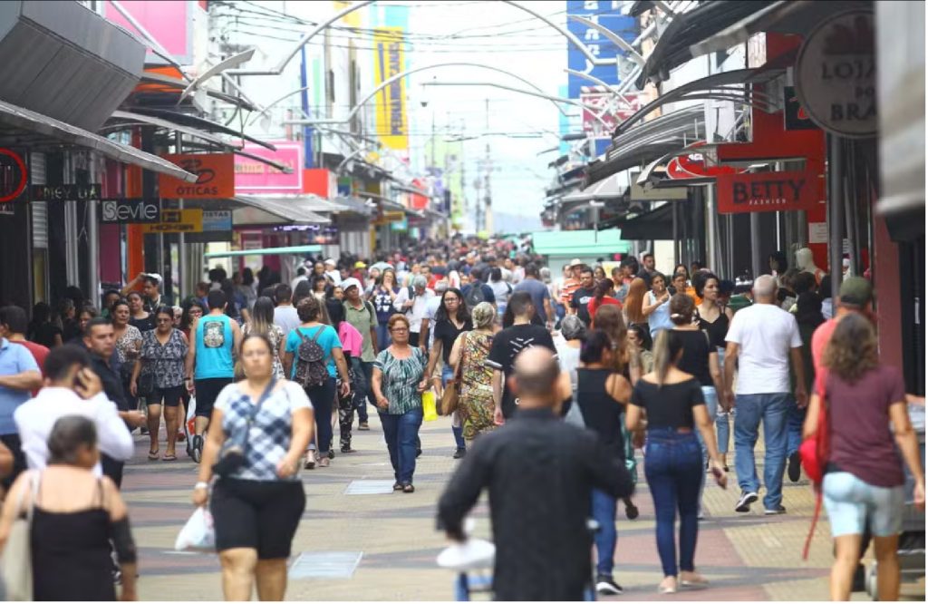 black-friday-movimenta-comercio-do-vale-do-paraiba-com-horarios-estendidos-e-descontos