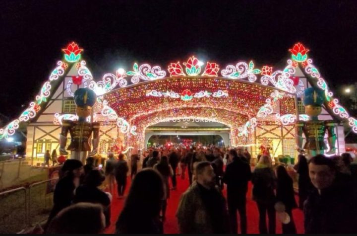 campos-do-jordao-abre-o-maior-natal-dos-sonhos-da-historia-com-luzes-musica-e-atracoes-ineditas