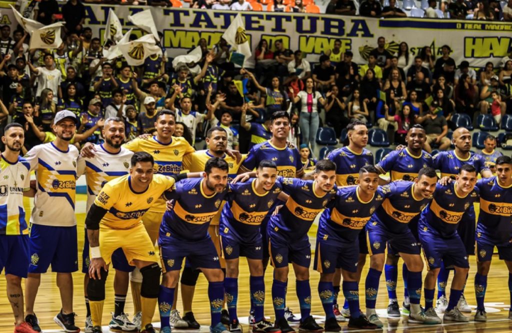 ec-tatetuba-garante-bicampeonato-em-final-emocionante-da-copa-popular-de-futsal-em-sao-jose