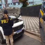 prf-recupera-carro-roubado-na-dutra-em-jacarei