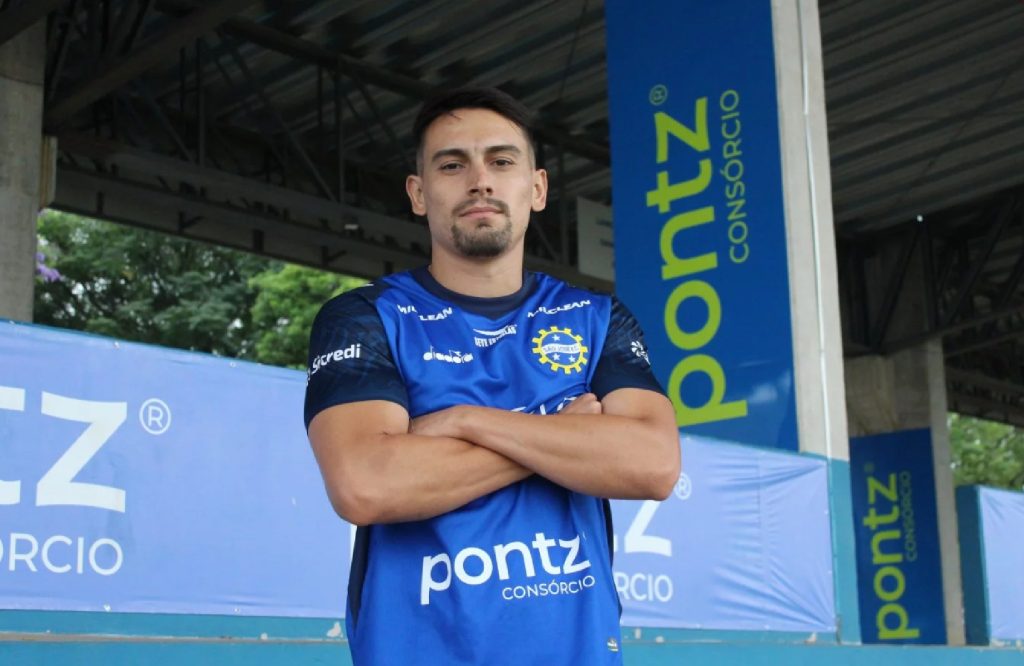 sao-jose-dos-campos-anuncia-zagueiro-lucas-para-o-paulistao-a2-de-2026