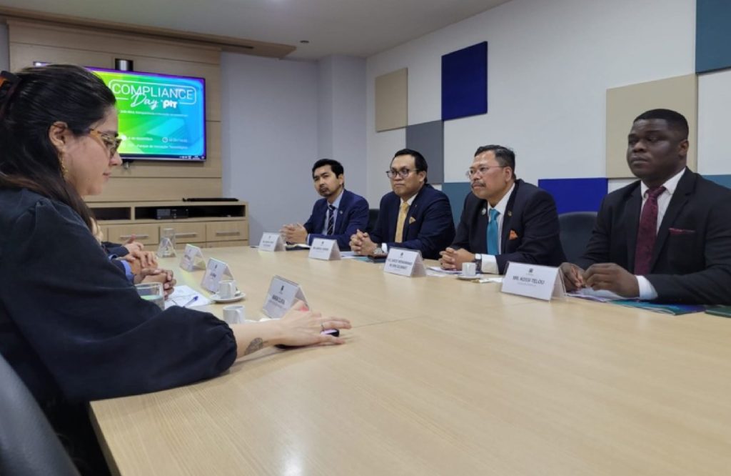 sao-jose-dos-campos-recebe-diplomatas-da-malasia-para-ampliar-cooperacao-internacional