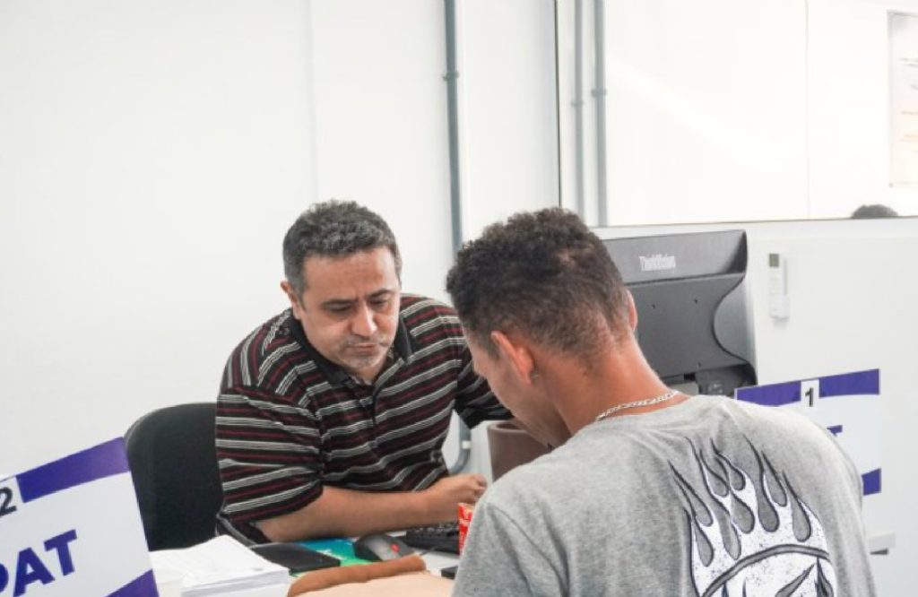 sao-sebastiao-inicia-semana-com-194-vagas-de-emprego-disponiveis-no-pat