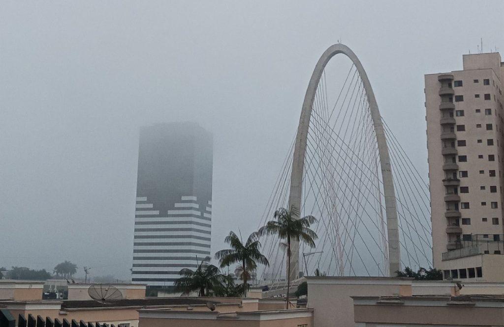semana-comeca-com-alerta-de-tempestade-no-vale-do-paraiba-litoral-norte-e-serra-da-mantiqueira-veja-a-previsao-do-tempo