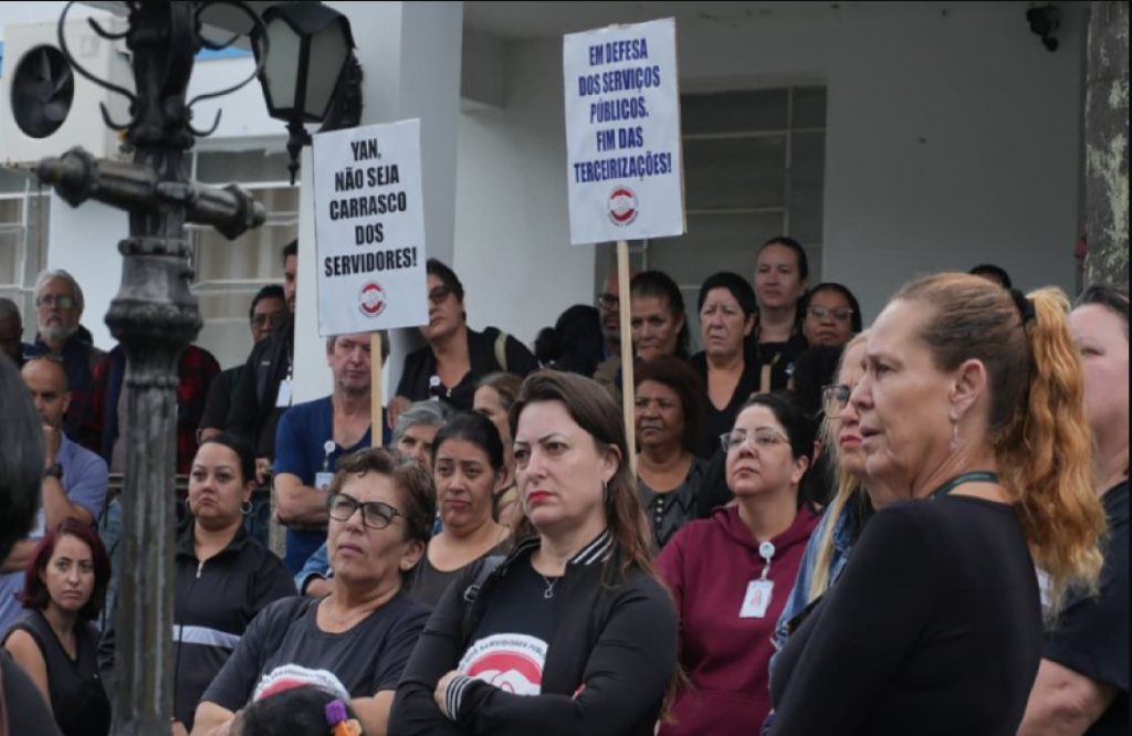 servidores-da-fusam-entram-em-greve-em-cacapava-apos-mudancas-em-beneficios