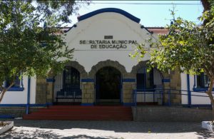 taubate-abre-inscricoes-para-processo-seletivo-com-327-vagas-para-professores-eventuais