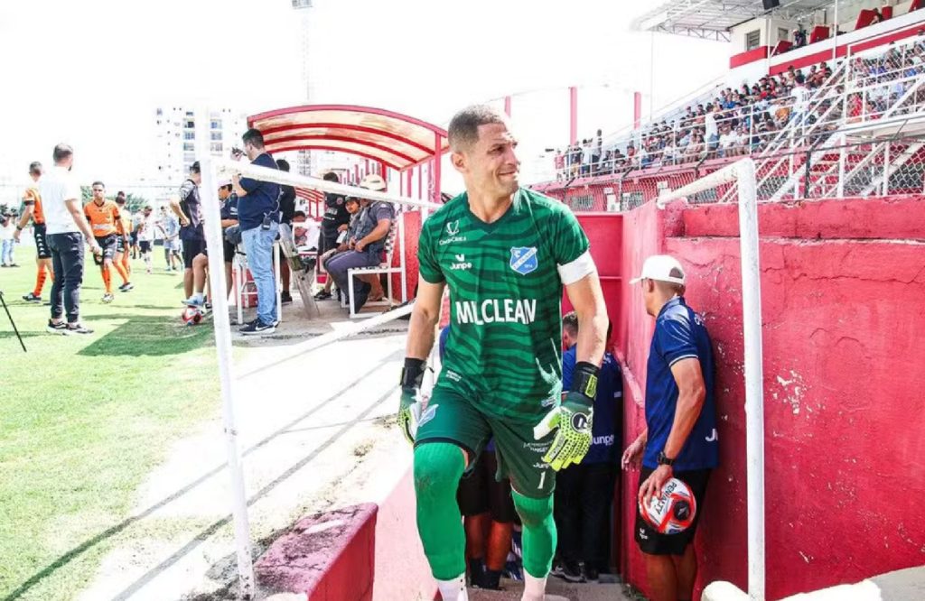 taubate-anuncia-retorno-do-goleiro-samuel-pires-para-a-serie-a2-de-2026